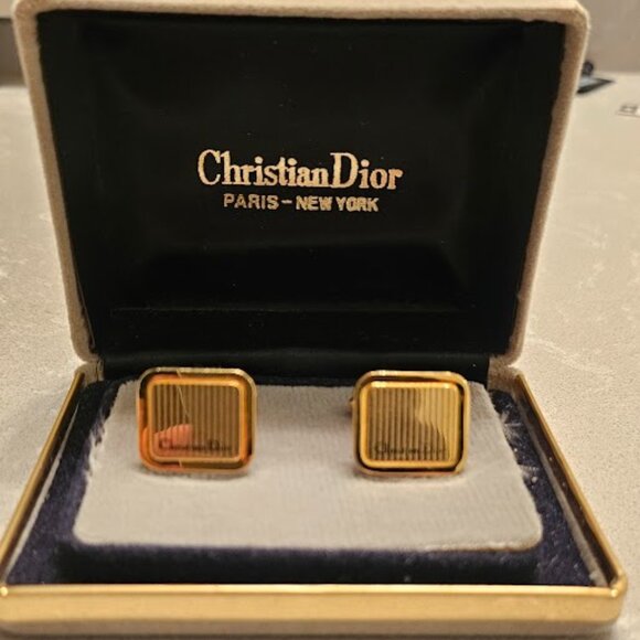 CHRISTIAN DIOR Cufflinks Gold Tone - Picture 1 of 6